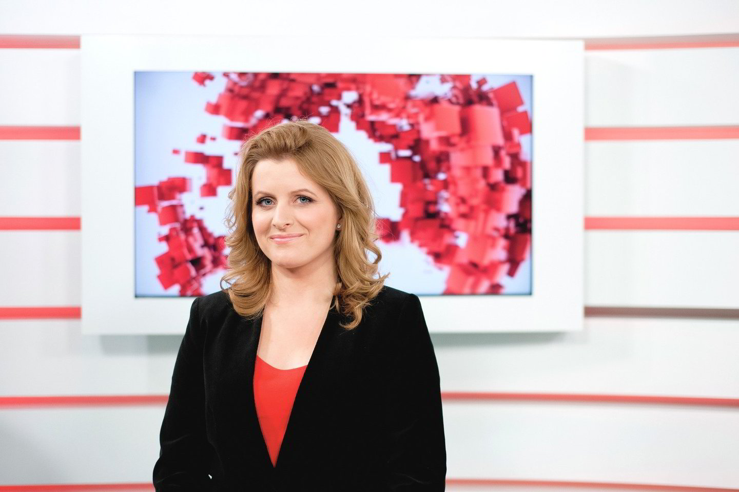 Vos grįžusi iš Belgijos sostinės G.Pečiulytė sulaukė pasiūlymo dirbti televizijoje.