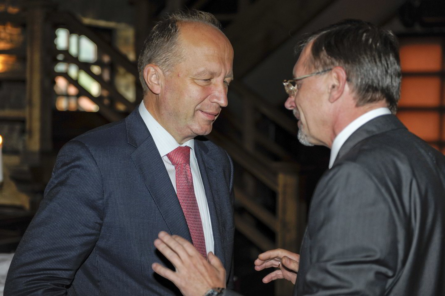 A.Kubilius ir G.Kirkilas tikina, kad neskelbto susitikimo tikslas buvo aptarti euro įvedimo planą Lietuvoje.