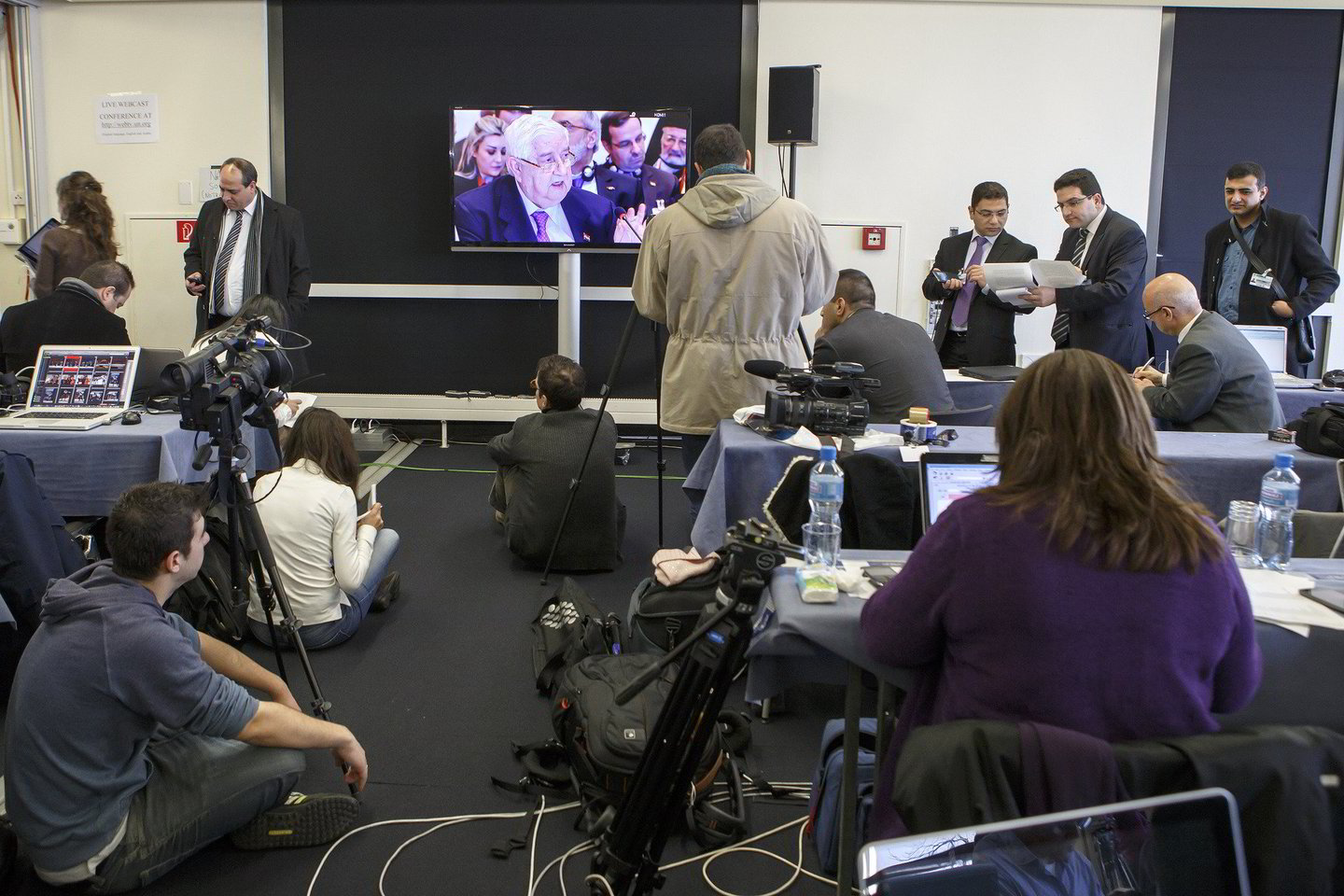 Šveicarijoje prasidėjo tarptautinė taikos konferencija.