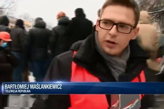 Kijeve „Berkut“ nusivijęs lenkų žurnalistas tapo interneto žvaigžde