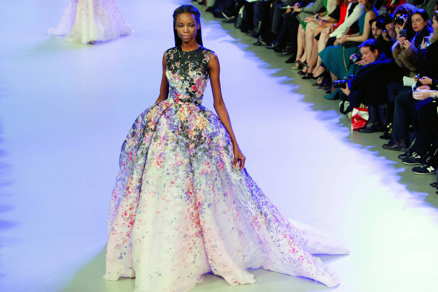 „Elie Saab“.