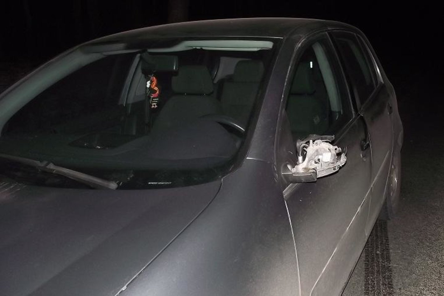 Apdaužęs kitą automobilį aštuoniasdešimtmetis spruko nuo pareigūnų.