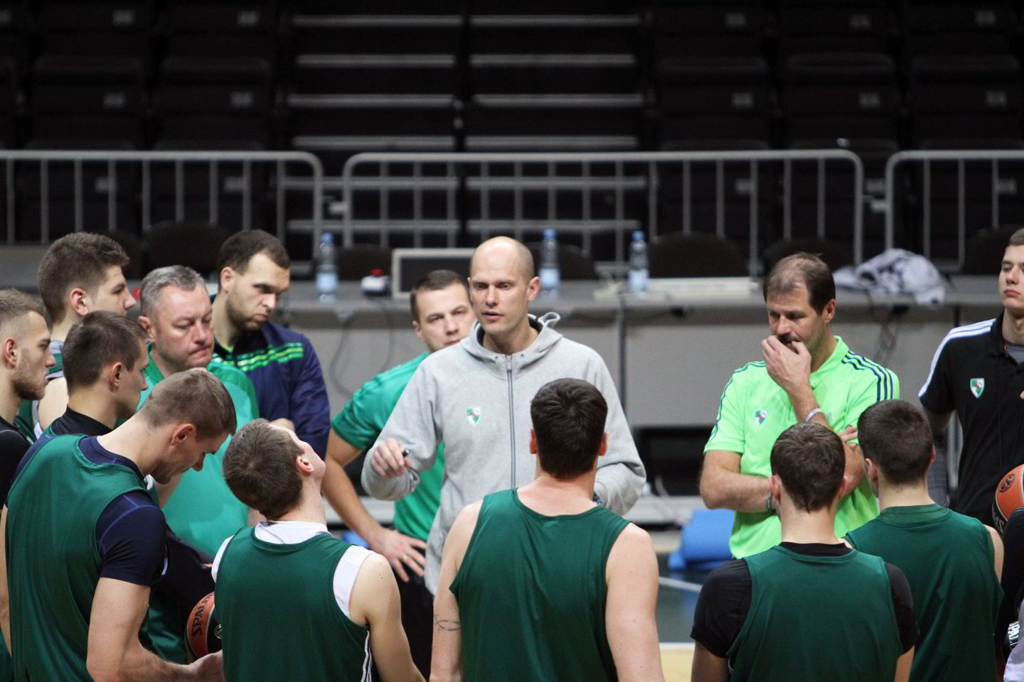 „Žalgiris“ komandos treneris S.Štombergas savo žaidėjams priminė, kad rungtynės nėra pasivaikščiojimas parke.