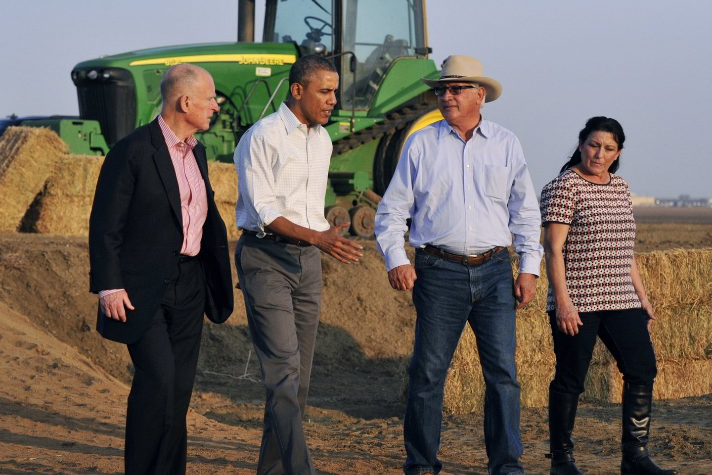 Kalifornijoje, per susitikimą su ūkininkais, B.Obama pažadėjo skirti lėšų finansuoti technologijoms, būtinoms kovoje su klimato pokyčiais.<br>AP nuotr.