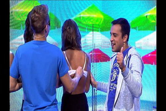 LNK šou startas: nusegtos liemenėlės ir dūžtantys kiaušiniai