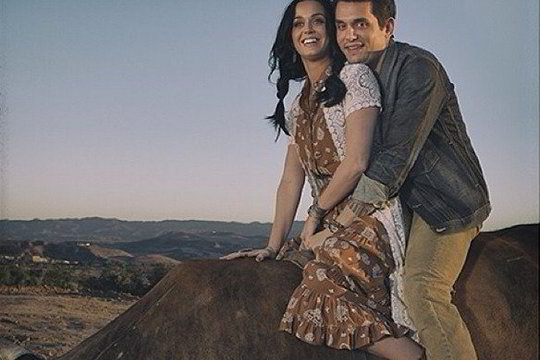 Atlikėjai K.Perry ir J.Mayeris pasuko skirtingais keliais?