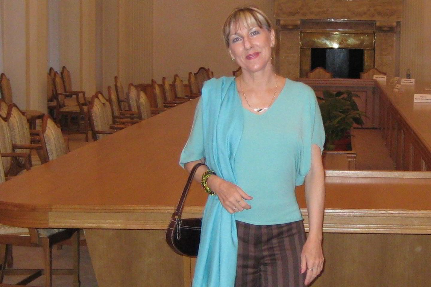 V.Loginova sakė, kad ir rusakalbiai Krymo gyventojai ne taip besąlygiškai remia Rusijos prezidento Vladimiro Putino imperinę politiką prieš Ukrainą ir netrokšta, kad Krymas priklausytų Rusijai.