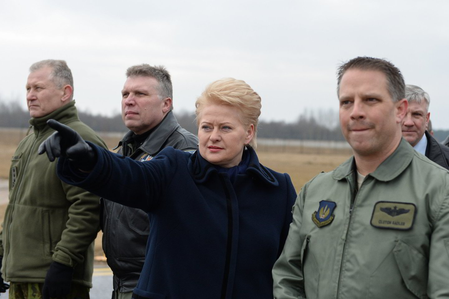 „Kai sprendžiami Lietuvos, taip pat ir NATO apginamumo klausimai, Darbo partijos kandidatų ir ypač vadovų kviesti negalėsiu. Turime žinių, kad šios partijos vadovams įtaką gali daryti Kremliaus“, - atskleidė prezidentė.