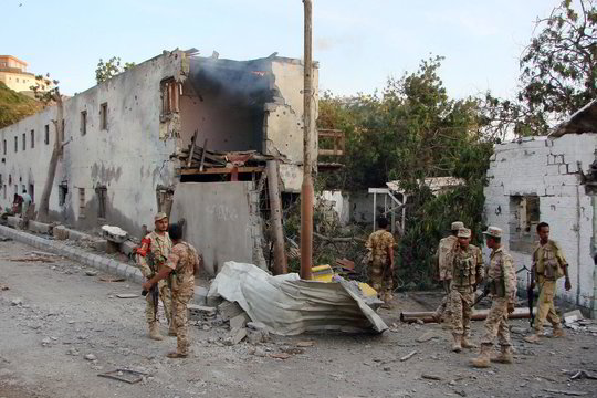 Jemene per „al Qaeda“ išpuolį nukauti 8 kariai