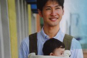 Japonai raumenis keičia į rausvus marškinėlius ir glotnią odą