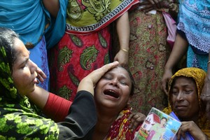 Bangladešas mini fabriko griūties metines