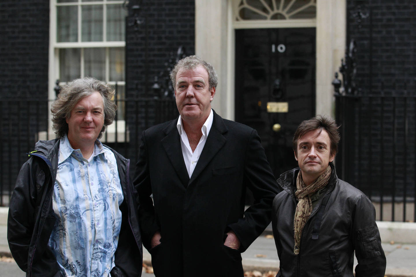 Iš kairės: Jamesas May, Jeremy Clarksonas, Richardas Hammondas.