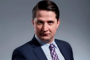 Spektaklis „Demokratija“ – apie kenkėjus ir naikintojus