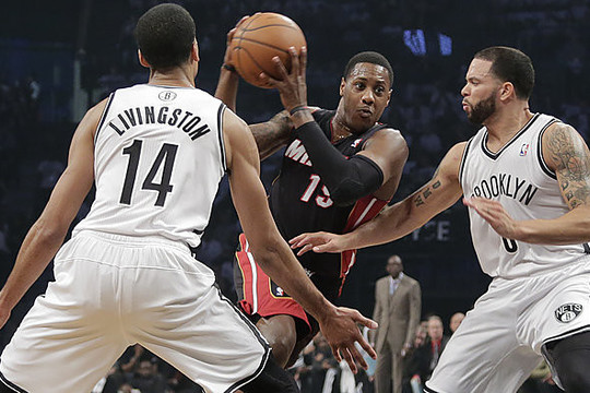 Sh.O‘Nealo kvailių penkete – ilgiausi žingsniai NBA istorijoje?