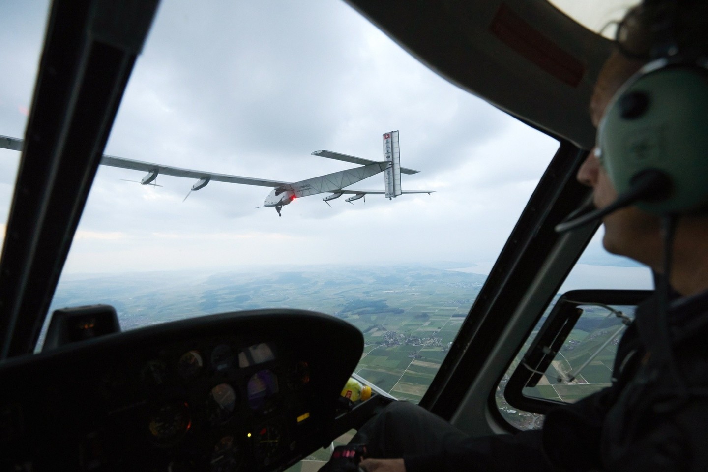 Lėktuvas „Solar Impulse 2“ ore išbuvo 2 valandas 17 minučių.