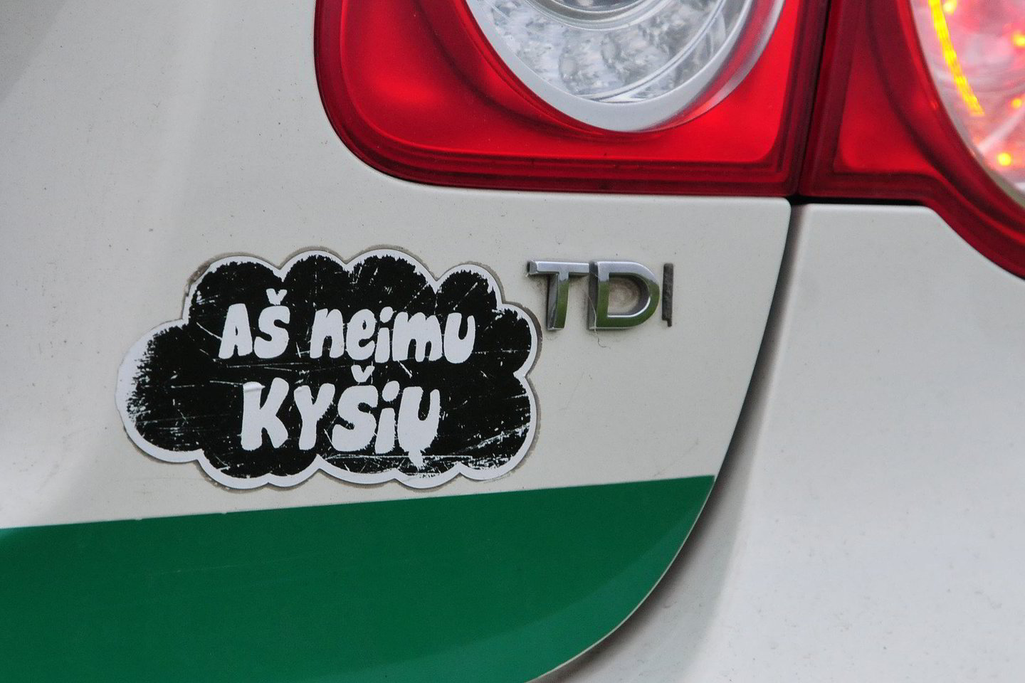 Praėjusią parą du kartus nesėkmingai bandyta papirkti pareigūnus.