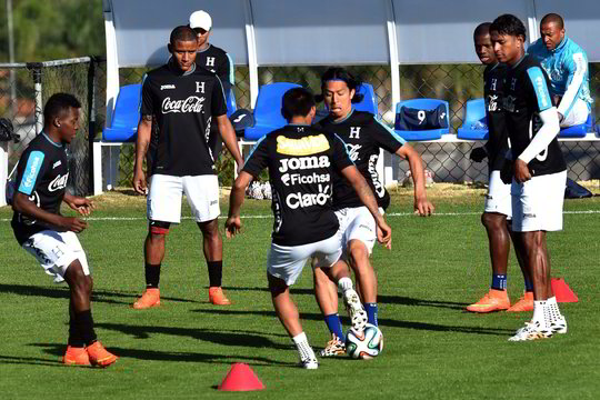 Hondūro rinktinė: nelaimėjo, bet atėmė taškus iš europiečių