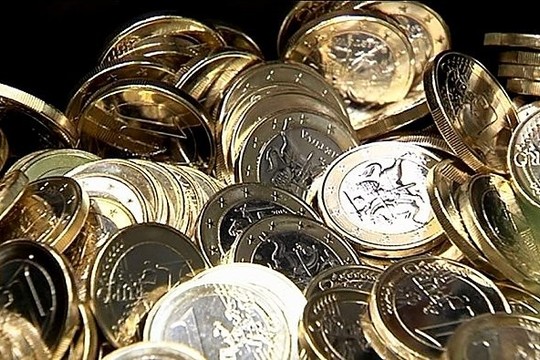 Lietuvoje pradėtos kaldinti 1 euro monetos