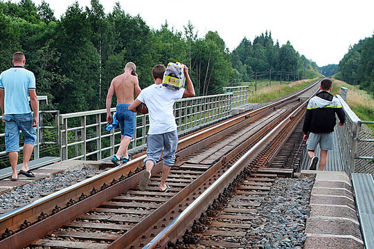 Neklausai tėvų – į vaikų namus!