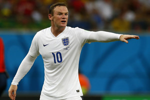 Anglai ginčijasi, ar W. Rooney jau reikia palikti ant suolo