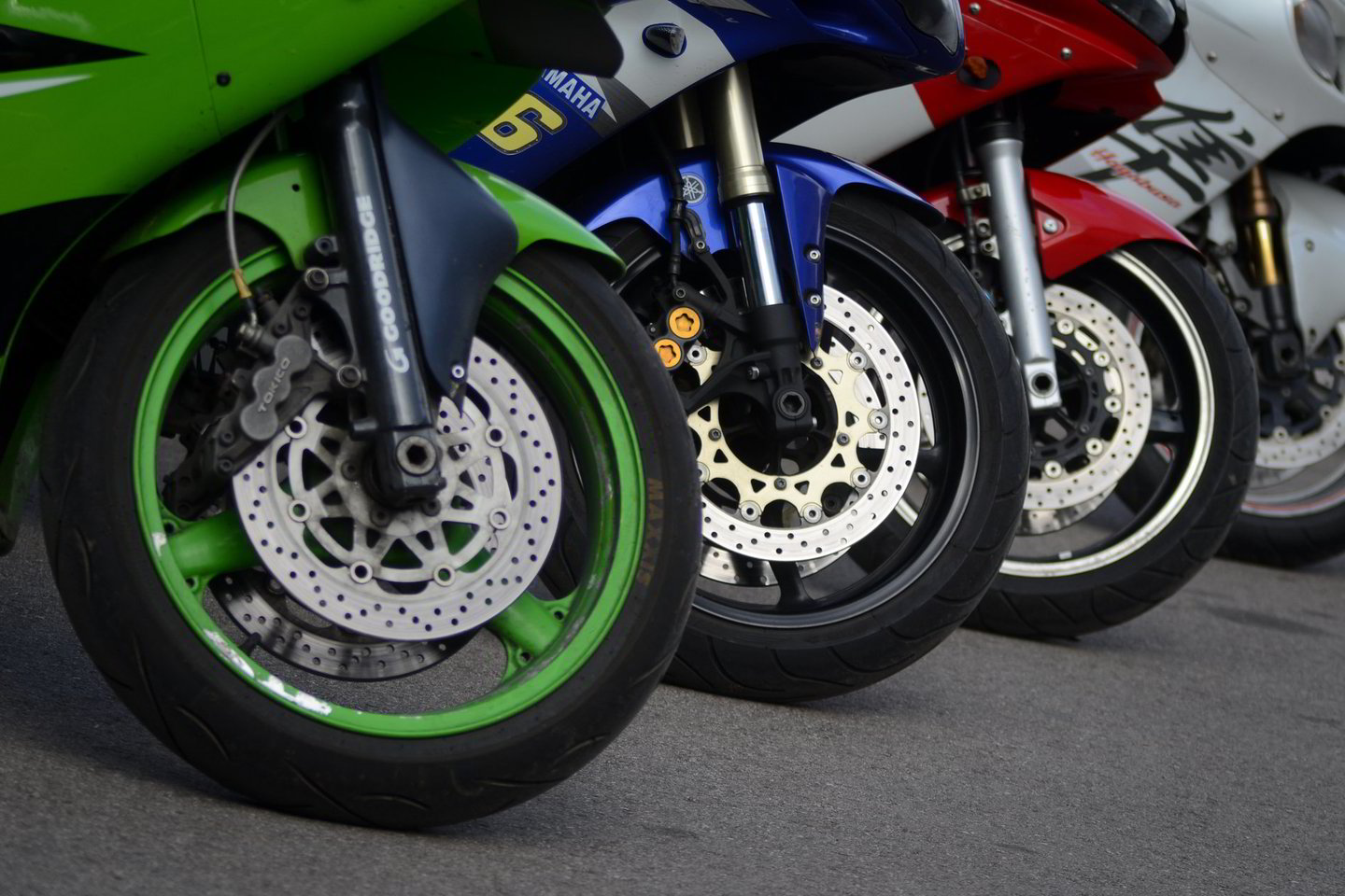 Per avariją Vilniuje nukentėjo motociklininkas.