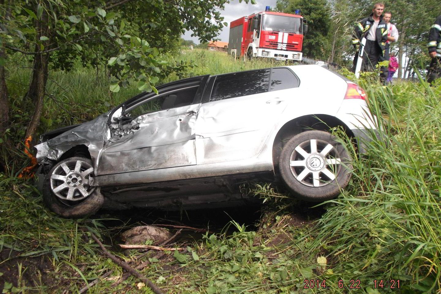 Šią avariją sukėlęs vairuotojas Utenos pareigūnams siūlė 10 tūkst. litų kyšį, kad įvykis nebūtų fiksuojamas.