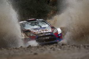 Buvęs „Formulės 1“ pilotas R. Kubica prašė lietuvio patarimų