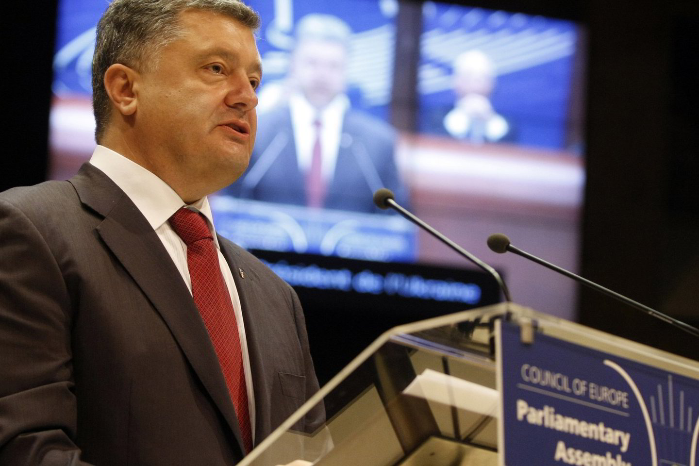 P.Porošenka šiuo metu vieši Briuselyje.