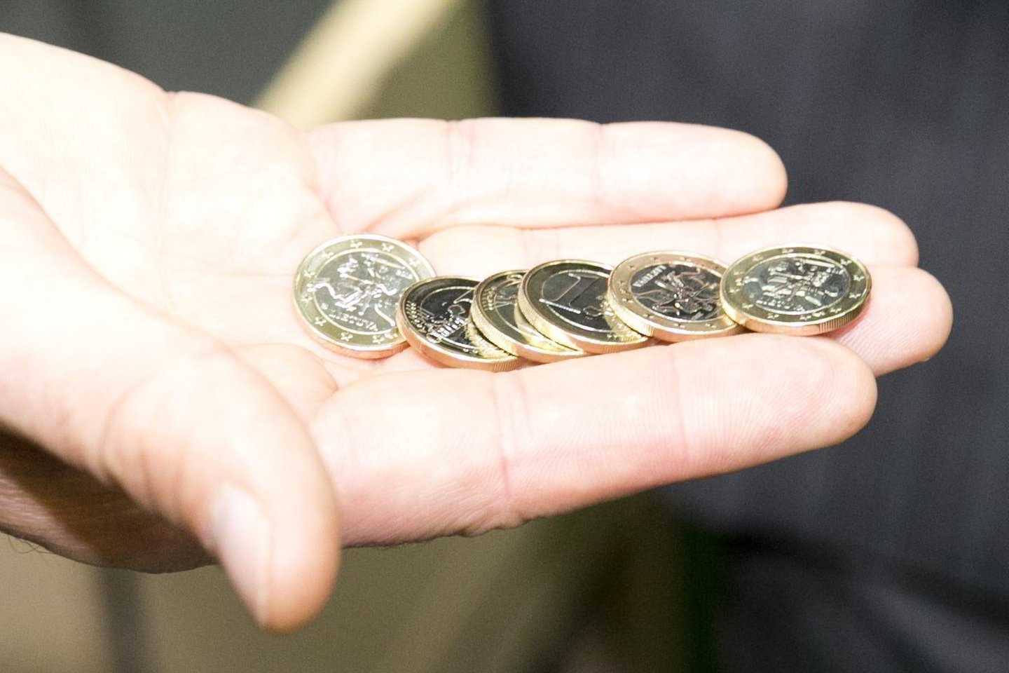 Lietuva euro zonos nare ketina tapti nuo 2015 metų.