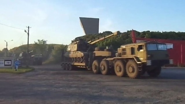 Karas atsinaujino: artilerijos apšaudymas Donecke