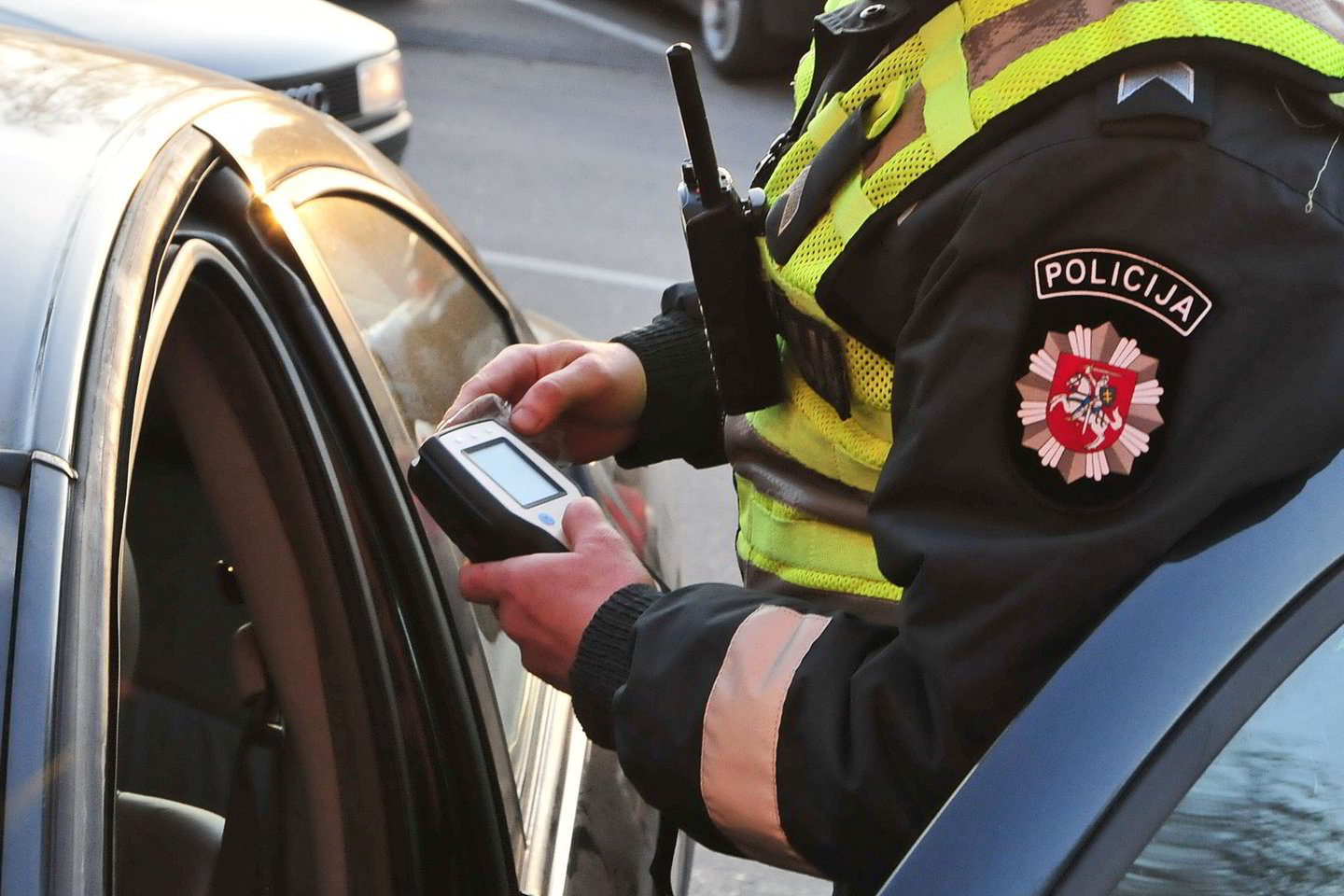 Vilniuje automobilį vairavusiam pasieniečiui nustatytas 2,08 prom. girtumas.
