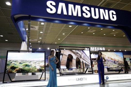 „Samsung“ nebegamins plazminių televizorių