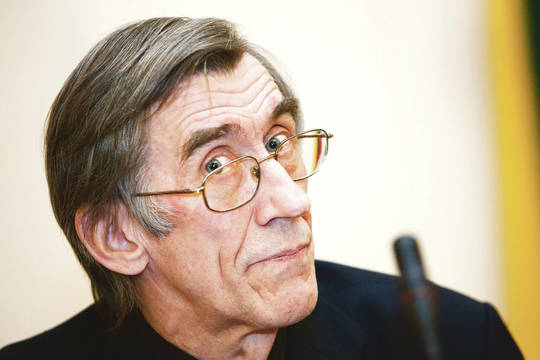 Tiesiogiai išrinkto mero galios gali gyventojus greitai nuvilti