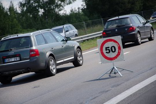 Greitkelyje link Vilniaus – milžiniška spūstis dėl futbolo