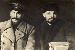 Kaip Leninas mokė Staliną važiuoti dviračiu