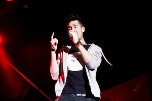 Britų žvaigždes „Bastille“ sužavėjo „Granatos Live“ publika