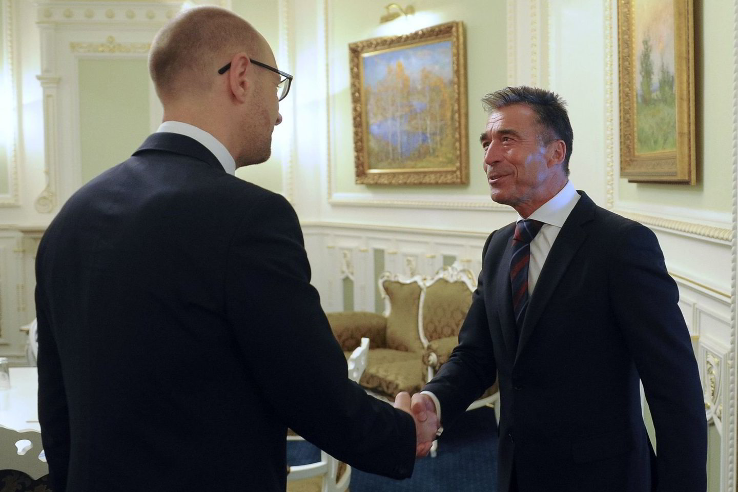 Kijeve viešintis A.F.Rasmussenas susitiko su Ukrainos premjeru A.Jaceniuku.