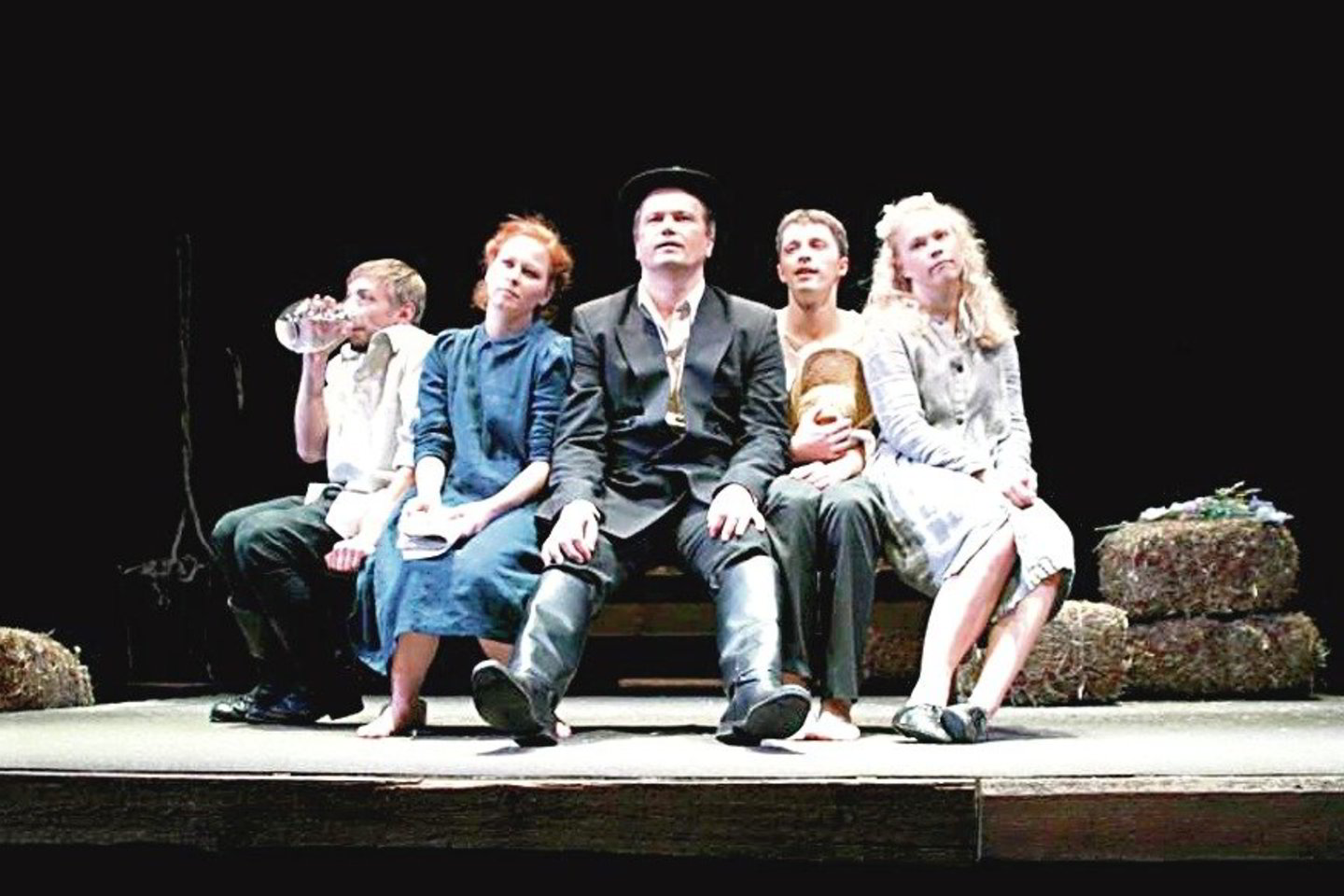 Teatrų festivalį Druskininkuose uždarys spektaklis „Dėdės ir dėdienės“.