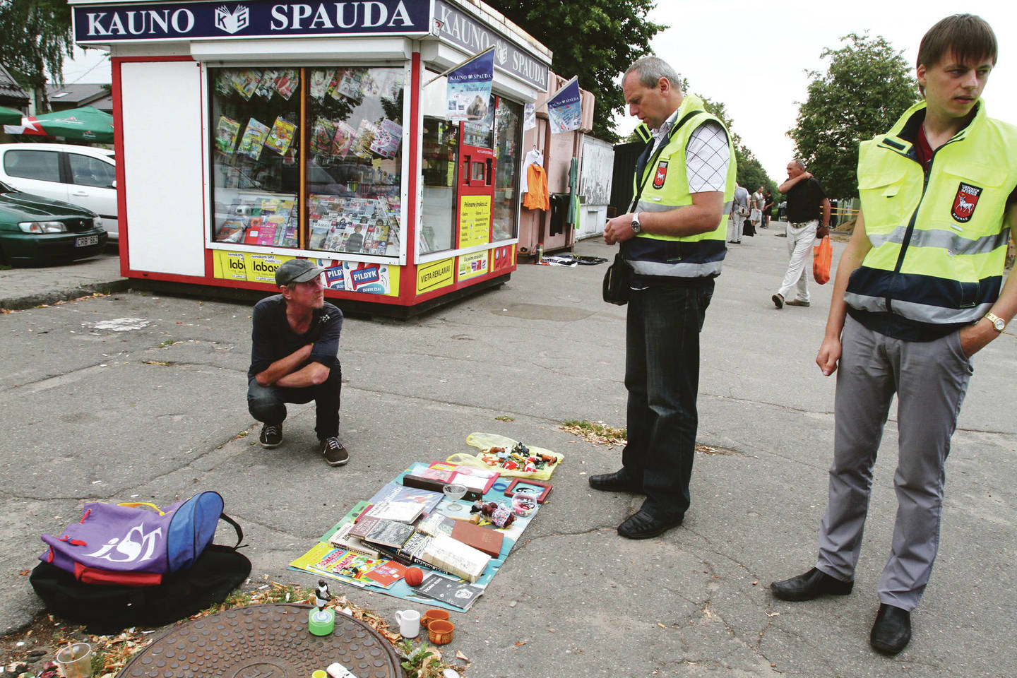 Vasarą kauniečiai labiau atsipalaidavę, jų darbo laikas ilgesnis, todėl nusižengėliai įspėjami ar baudžiami dažniau.