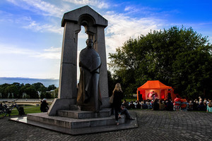 „Purpurinis vakaras“ jau spalvina Anykščių padangę