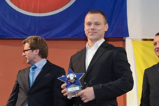 Lietuvos futbole – žinomo puolėjo smūgiai teisėjui ir žaidėjui