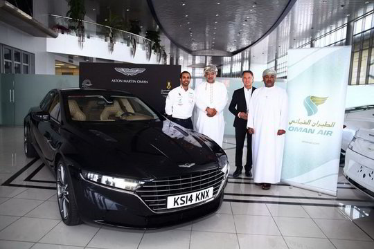 Nutekėjo pirmosios „Aston Martin Lagonda“ nuotraukos