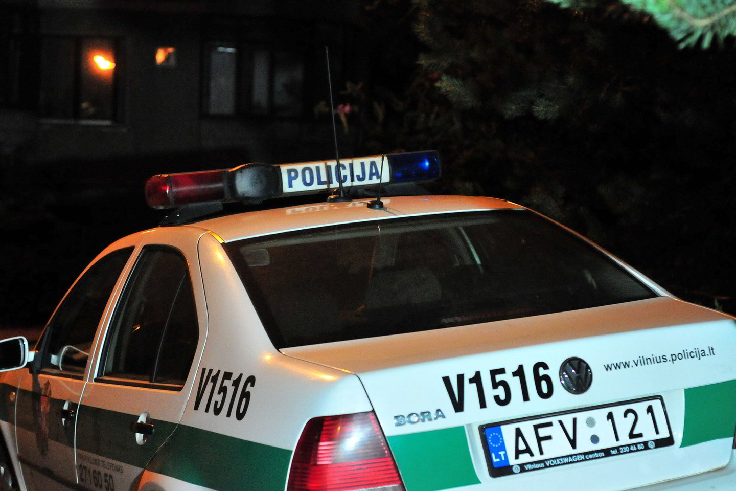 Policijos pareigūnai aiškinasi, kaip buvo sužalotas vaikas.