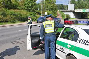 „A juosta“? Ne, negirdėjau... Arba kur policija gali užsidirbti
