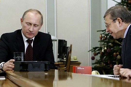 V. Jevtušenkovo areštas — Kremliaus įspėjimas verslininkams