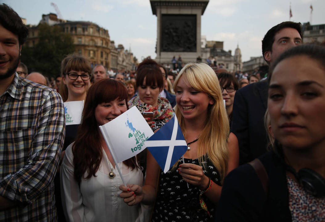 Škotijos gyventojų bus prašoma atsakyti į vienintelį klausimą – „Ar Škotija turėtų būtų nepriklausoma šalis?“.<br>AP nuotr.