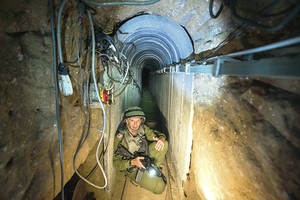 Karas po žeme - ir Vietname, ir Izraelyje