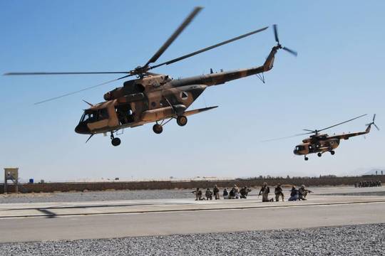 Misiją Afganistane baigė pilotus rengusi Lietuvos karių grupė