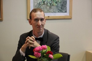 Knygą parašęs Minedas tikisi susirasti merginą