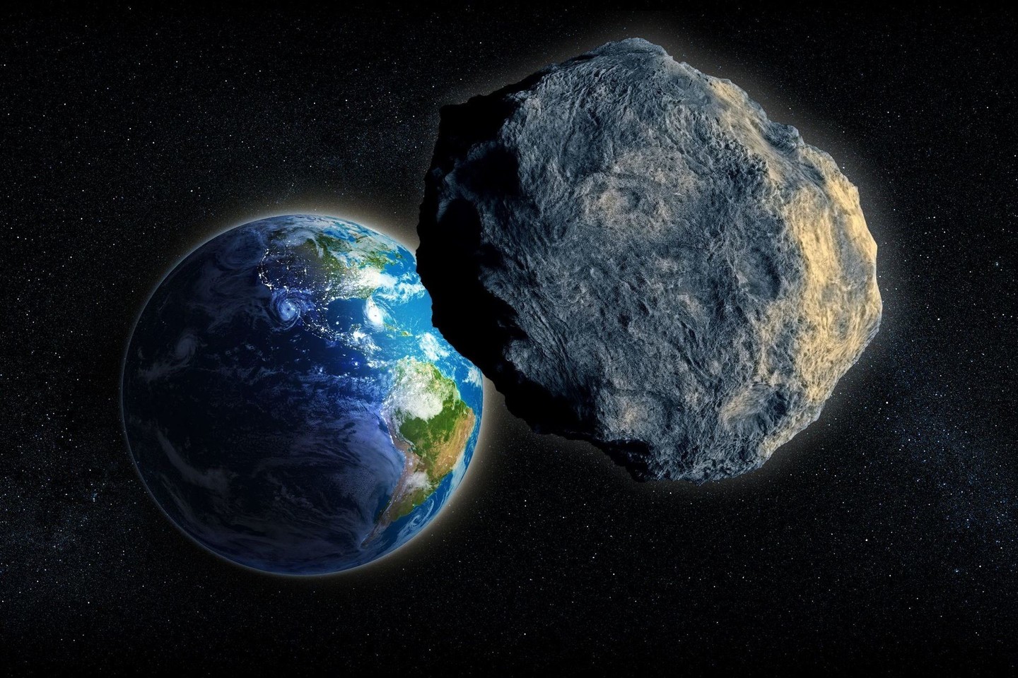 Pastovia orbita aplink Žemę ir Saulę skriejantis asteroidas 2014 OL339 yra maždaug 150 metrų skersmens.